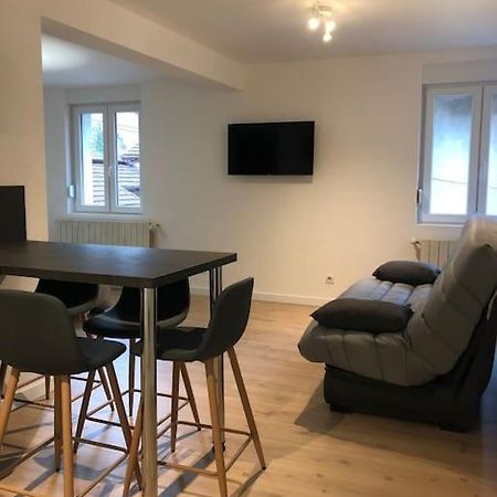 Appartement Moderne & Lumineux 40M2 Centre Luxeuil Екстер'єр фото