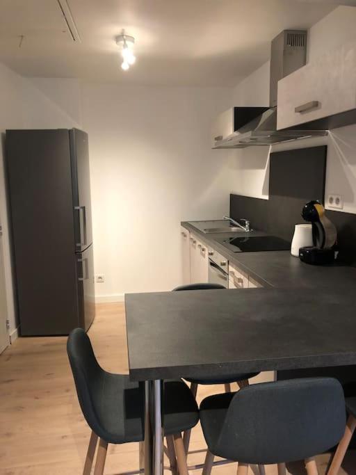 Appartement Moderne & Lumineux 40M2 Centre Luxeuil Екстер'єр фото